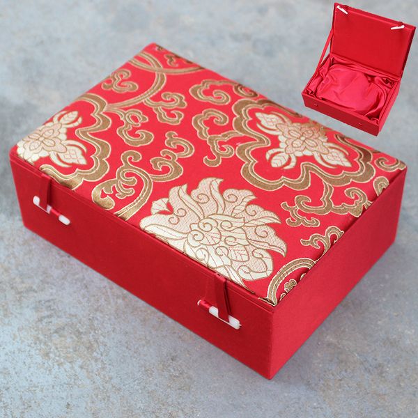 Caja de regalo de boda de seda de estilo chino, caja de almacenamiento de joyería rectangular roja, artesanías de jade, álbum de fotos, embalaje, recuerdos de fiesta para mujeres
