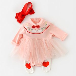 Style chinois printemps enfants fille barboteuses infantile bébé né lapin broderie vêtements 210429