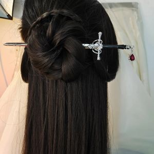 Coiffure d'épée chinoise Stick avec des baguettes en cristal pendentif Jewelry Hairpins pour femmes pour femmes accessoires de cheveux en queue de cheval accessoires