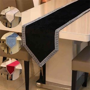 Chinese Tafel Runner Simple Kleur Europese Luxe Woonkamer Wedding Western Coffee Doek Decoratie Runners 210709