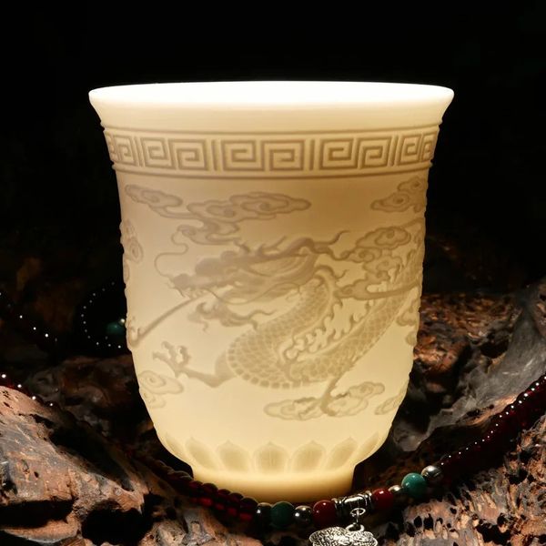 Porcelaine blanche chinoise tasse de chèvre gras jade jeu de thé personnel en céramique hôte d'échantillon de thé kung fu 240422