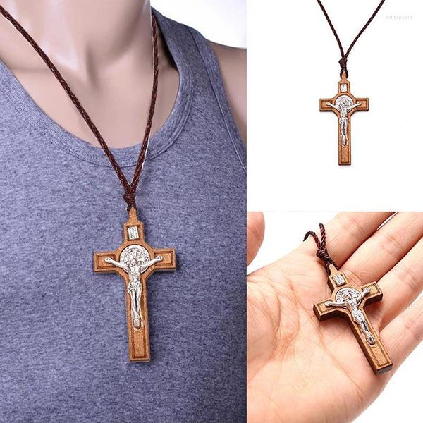 Choker 1pcs Bois Jésus Collier Collier en bois Gift Pandent pour hommes Bijoux femmes