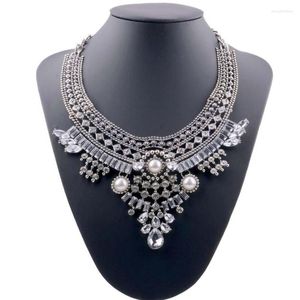 Ras du cou 2022 Vintage cristal strass collier femmes ethnique grand bavoir Maxi grosse déclaration pendentifs colliers