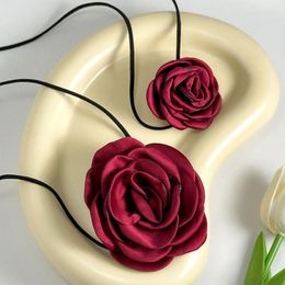 Choker 2 Stuks Gothic Rose Bloem Kettingen Mode Bloemen Charme Neckchain Voor Vrouwen Dames Y2K Sieraden Cadeau Accessoires