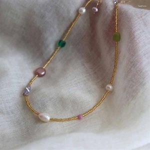 Collier ras du cou en perles d'eau douce naturelles pour femmes, bijoux Boho, petites perles en pierre de cristal colorées, chaîne minimaliste