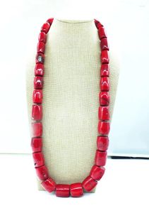 Choker. Afrikaanse man sieraden rode koraal ketting 80CM. HEB gebreken!