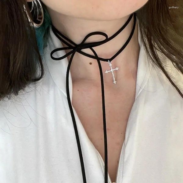 Choker Aihua Punk Black Rope Cross Pendant Collier Gothic Lacered Lace Up For Women Girls Collara Lolita Jewelry Cadeaux