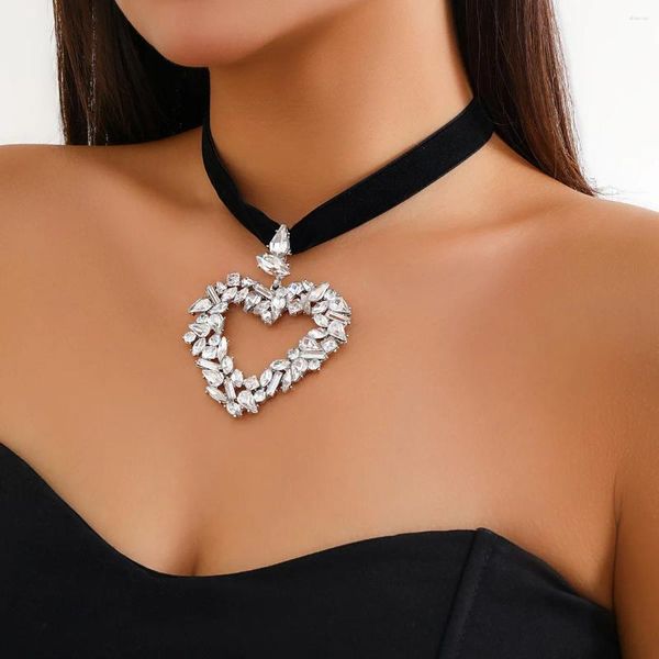 Ailodo Goth – collier ras du cou avec grand cœur en cristal pour femmes, chaîne en velours, bijoux de fête de mariage, à la mode, cadeau pour filles