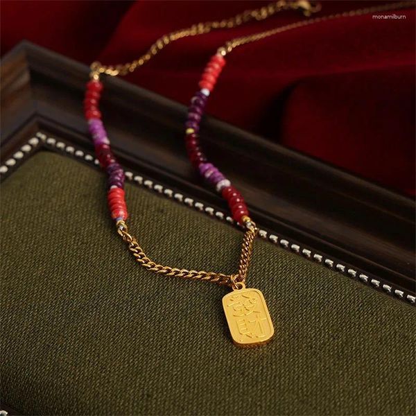 ALLME – collier ras du cou Chic multicolore en pierre naturelle, avec pendentif en forme de lettre et de pièce de monnaie, en acier titane plaqué or 18 carats PVD