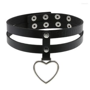 Tour de cou noir coeur Punk cuir collier pendentif collier pour fille Goth tour de cou Cosplay bijoux gothique accessoires