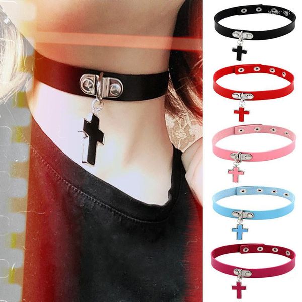 Ras du cou noir Punk collier collier en cuir Pu Goth Rivets croix Pendientes Party Club Sexy gothique Femme bijoux