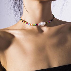 Tour de cou bohème coloré acrylique perle irrégulière perle collier déclaration collier court clavicule chaîne pour femmes bijoux