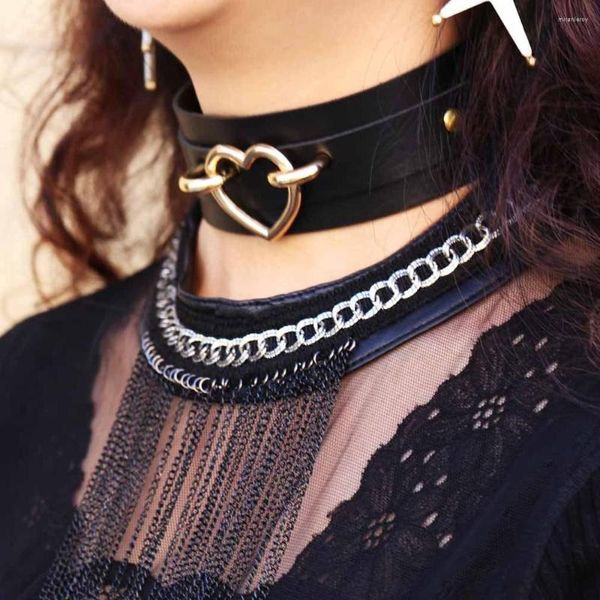 Gargantilla Bondage Collar de cuero para mujeres Harajuku club nocturno corazón colgante Collar mujer hombres Sexy Egirl gótico Cosplay joyería Collier