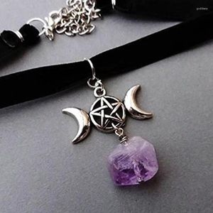 Choker merk zwart fluwelen kraag gotisch drievoudige maan natuurlijke paarse kwarts kristallen ketting heks amulet sieraden