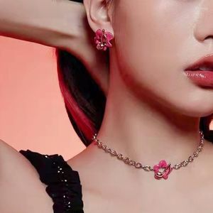 Choker Charm Rose Red Musical Note Collier de fleur pour femmes Sweet Cool Girly Creative Stud Orees Orees Aesthetics Y2K Jewelry