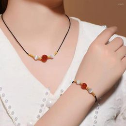 Choker Chinese stijl rode agaat kettingarmband voor vrouwen eenvoudige boon Lucky Bead Collarbone Main Sieraden Gift