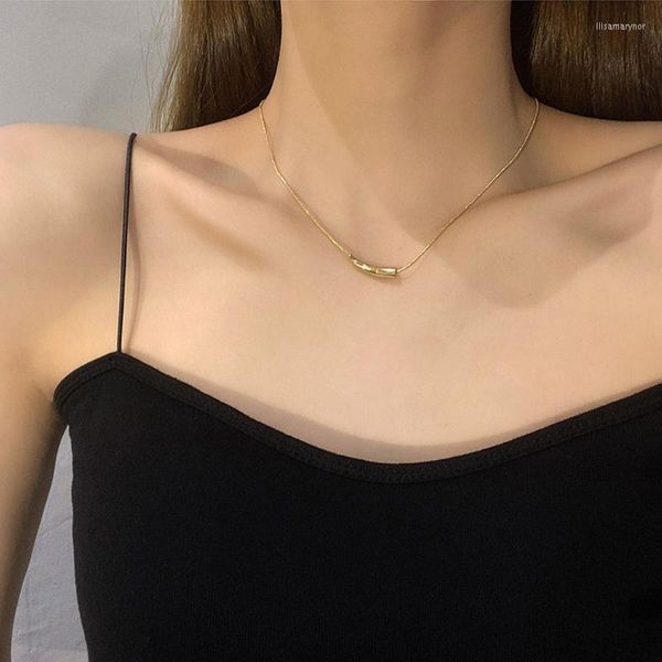 Choker Chokers Ins Wind Wild Niche Design Sens Petit Aubergine Pendentif Géométrique Simple Collier Net Tempérament Rouge Clavicule Chaîne Llis22