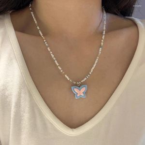 Choker Collier de papillon perlé coloré pour femmes Dopamine Millennial Style Clicule Chaîne Sweet Cool Neck