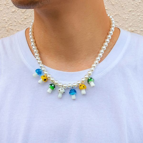 Tour de cou verre coloré forme de champignon pendentif collier mode tendance polyvalent hommes Imitation collier de perles personnalité unique