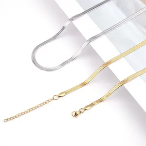 Choker Cool Titanium Stalen Ketting Zilver Goud Kleur High-end Sense Mannen Vrouwen Bone Chain Sleutelbeen Niet-vervagende sieraden