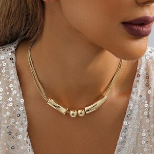 Gargantilla Collar de bolas con textura dorada creativa para mujer Diseño de nicho Versátil Regalo de fiesta de cumpleaños para mujer Joyería Venta al por mayor directa