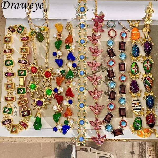 Gargantilla Draweye Suéter Cadenas Collar de estilo medieval para mujeres Mezcla de color Cristal Vintage Joyería elegante Exqusite Collares Para Mujer