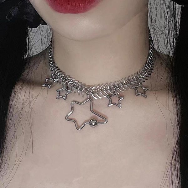 Gargantilla Egirl Y2k accesorios para el cuello dulce Metal Irregular hueco hacia fuera encantos de estrella colgante collar de cadena de espina de pescado para joyería de mujer