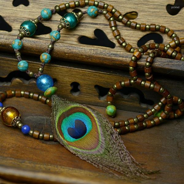 Gargantilla joyería étnica nacional Tailandia cristal y piedras bohemio collar de plumas de pavo real declaración de moda
