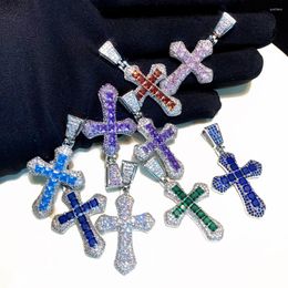 Choker Fashion Classic Iced Out Bling Women Men Multi-couleurs Cz Cross Pendante Colliers Corde Tennis Chaîne Hip Hop Bijoux