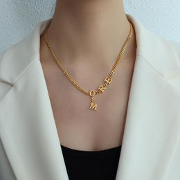 Choker mode goudkleur meer letter ketting voor vrouwen hypoallergeen titanium staal Frans design sieraden kraag