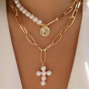 Choker Fashion Vintage Caned Coin Pearl Cross Pendant Necklace for Women Aesthetic Retro Collar sleutelbeen ketting