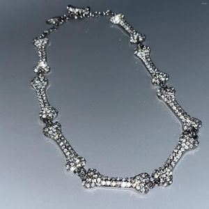 Choker Glitter Rhinestone Skull Bone Chain Necklace for Women Exquisite Cool Trendy Collarbone Luxury Fashion Sieraden Gift