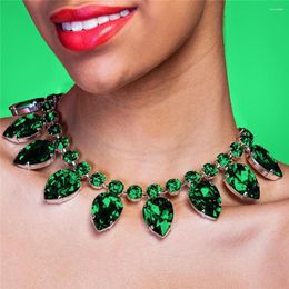 Collier ras du cou en strass vert pour femmes, magnifique bijoux, chaîne de déclaration, grand collier en cristal, cadeau de noël