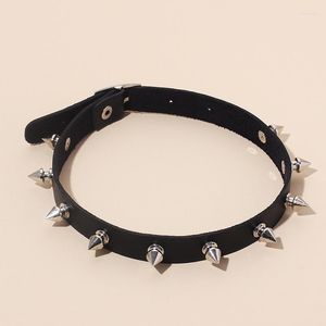 Choker Goth Black Pu Leather Rivet Kraaggordel gesp ketting voor vrouwen Vintage Punk Gothic Style Club Party Sieraden Gift E113