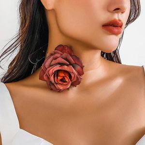 Collier ras du cou gothique surdimensionné en forme de fleur de Rose, chaîne de clavicule Sexy, réglable, ceinture transparente, accessoires de bijoux rétro Y2K