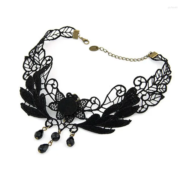 Gargantilla gótica negra con borlas de flores y plumas, collar de encaje para mujer, collares llamativos Vintage a la moda, joyería