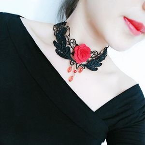 Tour de cou gothique Rose collier creux dentelle colliers cou chaîne Vintage fleur aile mode bijoux en gros