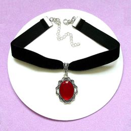 Collier gothique en velours pour femmes et hommes, ras du cou, camée de Vampire, bijoux de sorcellerie païen, accessoires, cadeau, pendentif noir Vintage