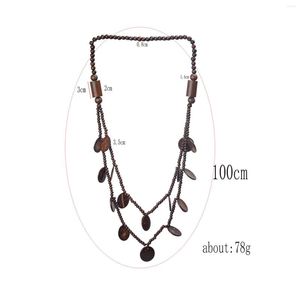 Collier ras du cou fait main avec des breloques en coquille de noix de coco pour le port quotidien de bijoux de vacances longs en couches légers et durables