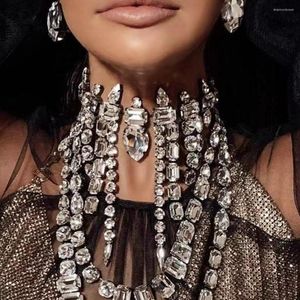 Ras du cou fait à la main strass grande goutte d'eau carré collier pour femmes Vintage cristal gland pendentif collier cadeau