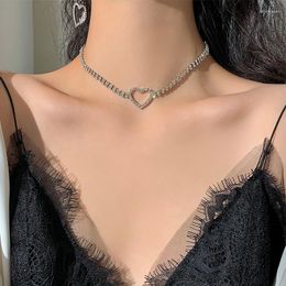 Gargantilla con cadena de corazón para mujer, Collar con diamantes de imitación, joyería estética gótica, regalo para fiesta de San Valentín para niña