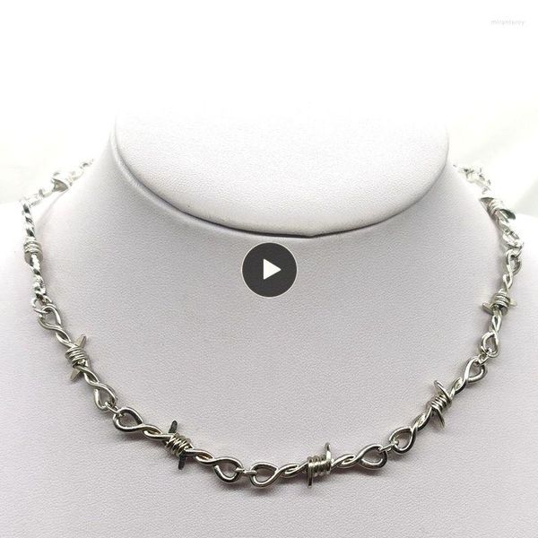 Choker Hip Hop Thorn Necklace Small Iron Spike Heart Unisex Choke Womens Korean Fashion