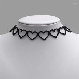 Choker Hollow Out Love Heart Chokers Black Velvet Maxi Necklace Chocker Tattoo Ketting Collares Collier Femme