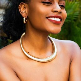 IngeSight.Z – collier ras du cou plat à rayures épaisses pour femmes, Vintage, couleur or, tribu africaine, large cou en métal