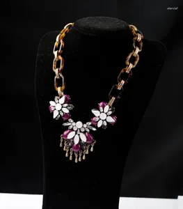 Gargantilla Kissme joyería de moda colgante de flores de lujo cadena gruesa collar llamativo mujer fábrica al por mayor