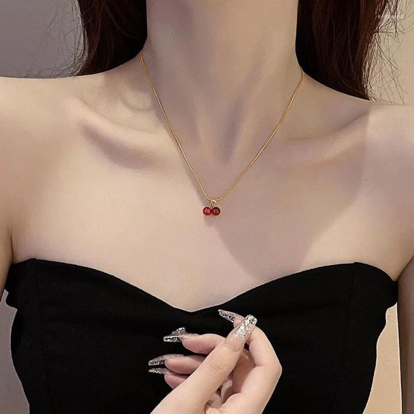 Collier ras du cou coréen pour femmes, doux et Simple, couleur or, pendentif cerise en métal, colliers romantiques, cadeau pour filles, bijoux à la mode, 2023