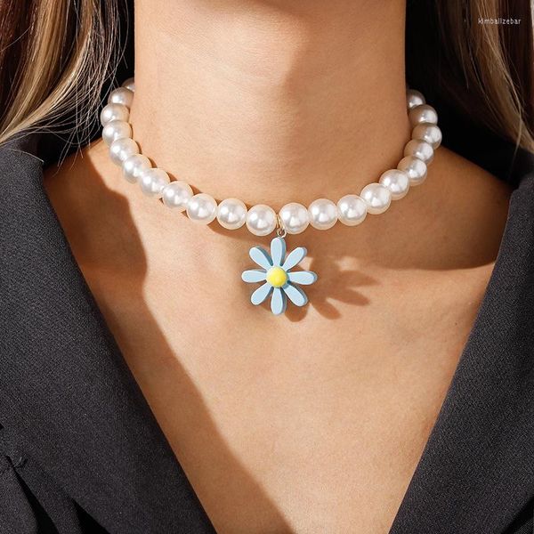 Gargantilla coreana Margarita flor collares de perlas para mujeres occidental elegante estética Simple azul clavícula cadena 2023 tendencia