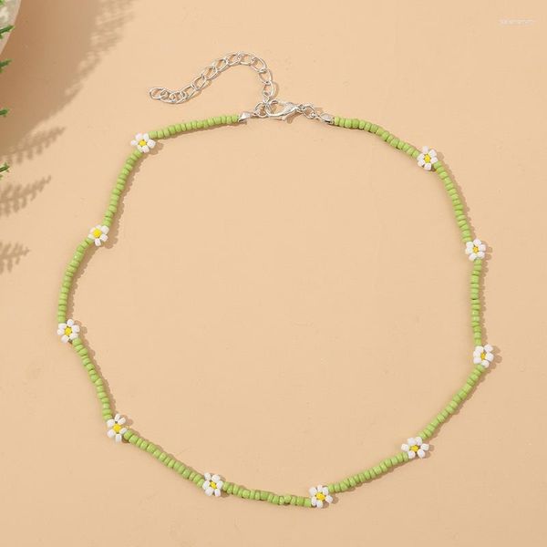 Tour de cou Style coréen femme perlé à la main perles de verre vert clair fleur blanche pour femmes filles cadeaux bijoux de fête