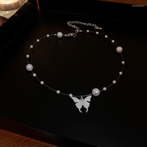 Tour de cou Design de luxe papillon pendentif simulé perle collier de perles pour les femmes charme Invisible ligne de pêche Boho plage bijoux