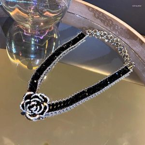 Choker luxe kwaliteit zwarte roos kristallen ketting vrouwelijke mode punk stijl strass flower collarbone ketting camellia camellia